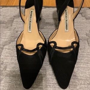 Manolo Blahnik black pumps